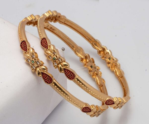 Stylish Traditional Diamond Bangles
